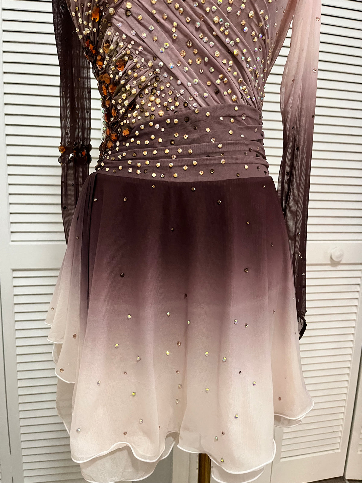 Adult Small Dusty Pink/Mauve/ Brown freestyle dress