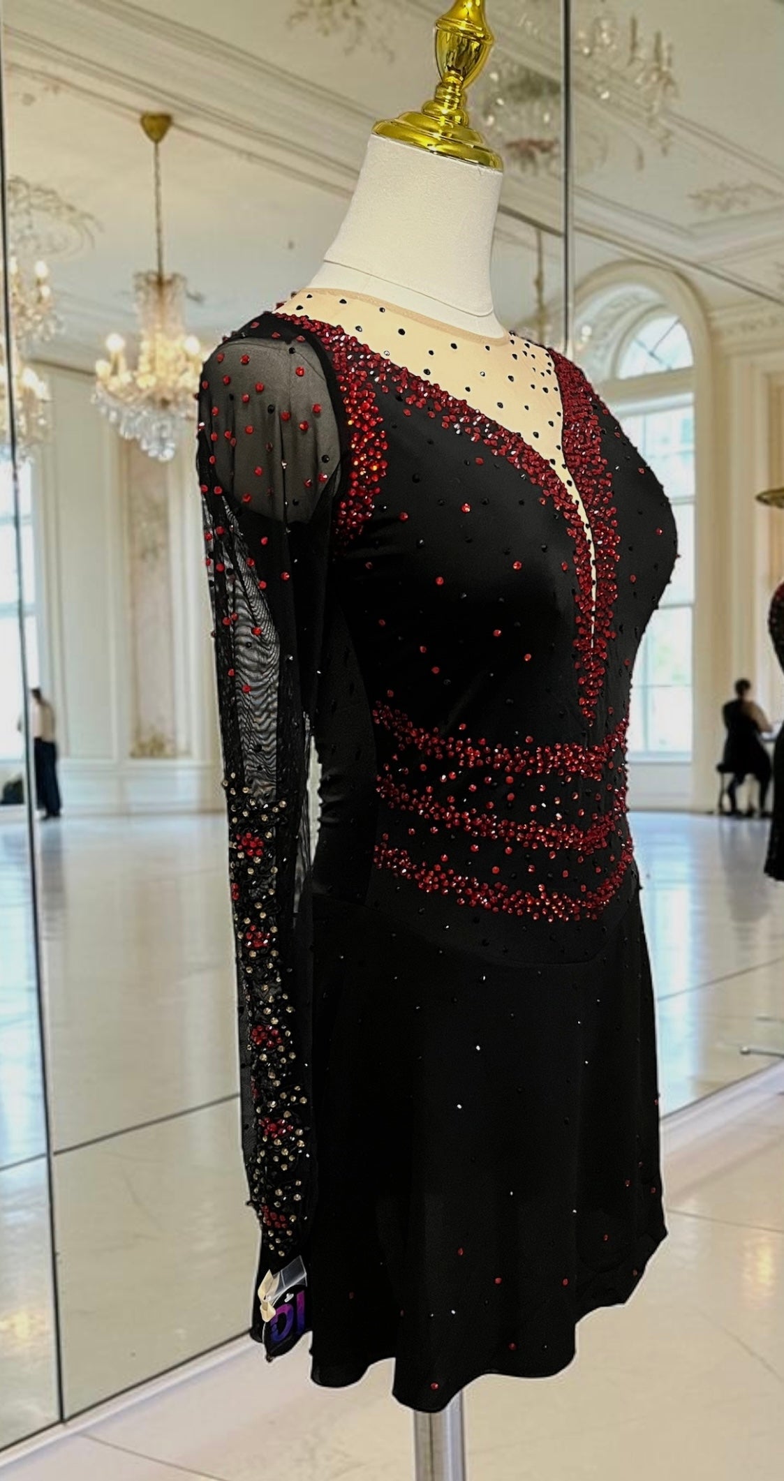 Adult Small Black freestyle dress