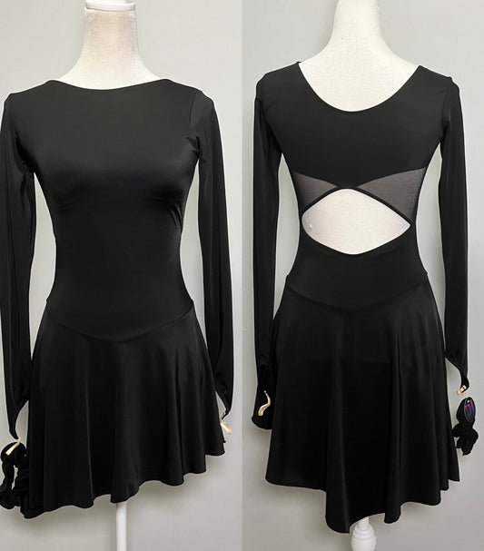 Adult Medium Black freestyle dress