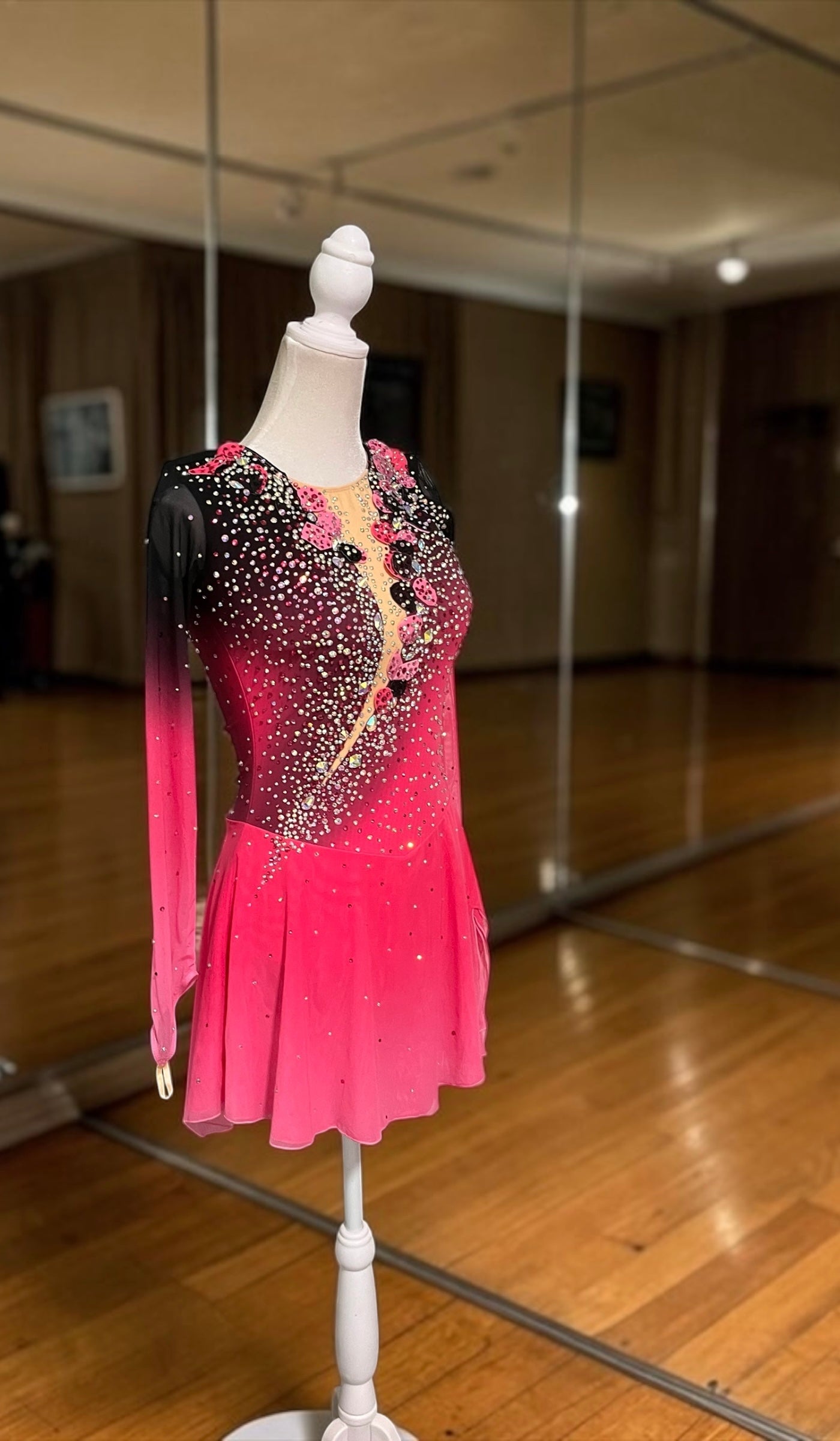 Adult Small Pink Black freestyle dress