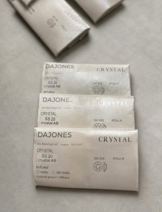 DAJONES 20ss Flat back Crystals