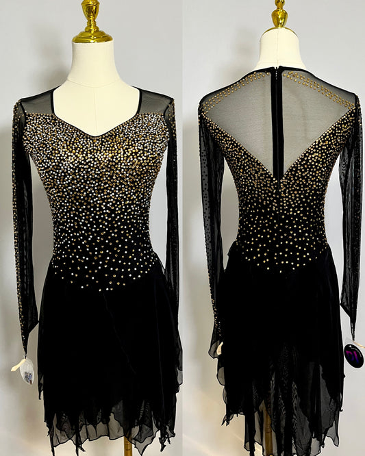 Adult Small Black freestyle dress