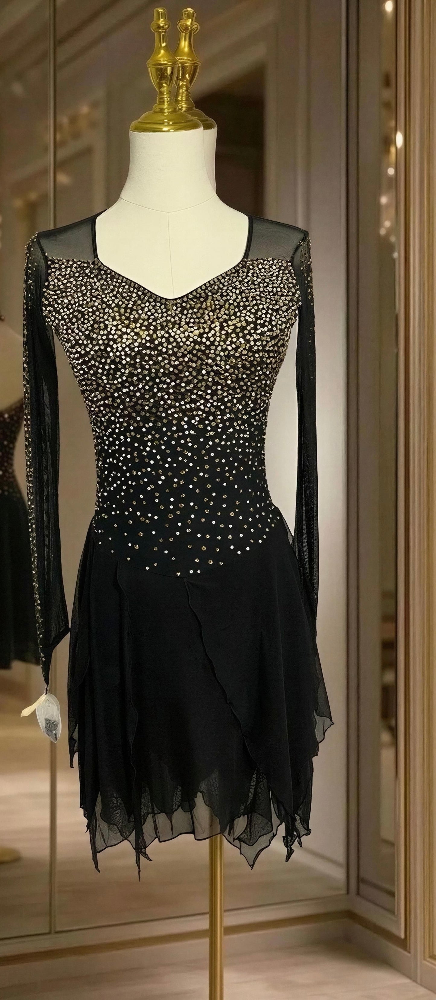 Adult Small Black freestyle dress