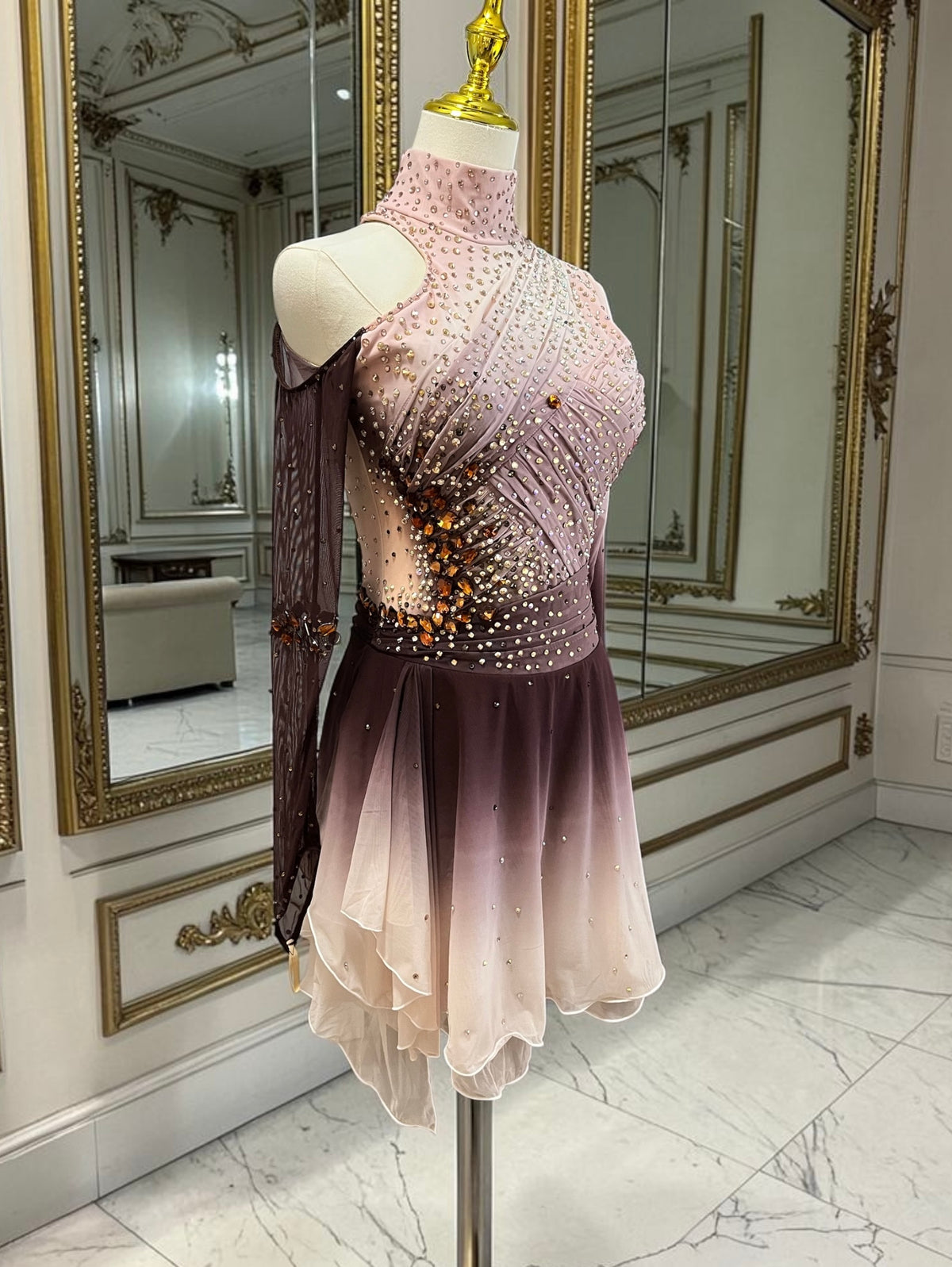 Adult Small Dusty Pink/Mauve/ Brown freestyle dress